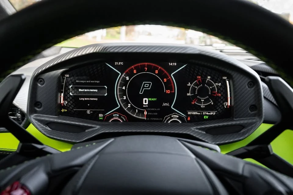 2024 Lamborghini Revuelto - Image 7 of 15