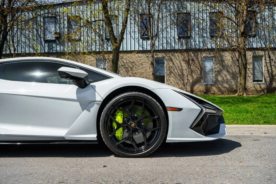 2024 Lamborghini Revuelto - Image 5 of 15