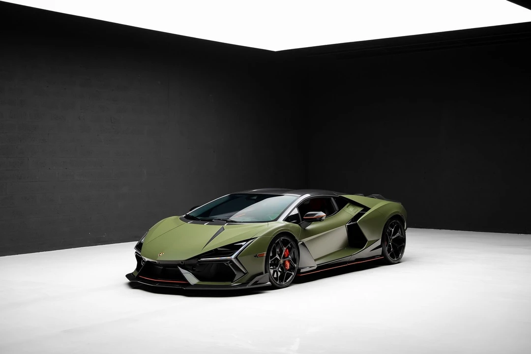 2024 Lamborghini Revuelto - Image 4 of 31