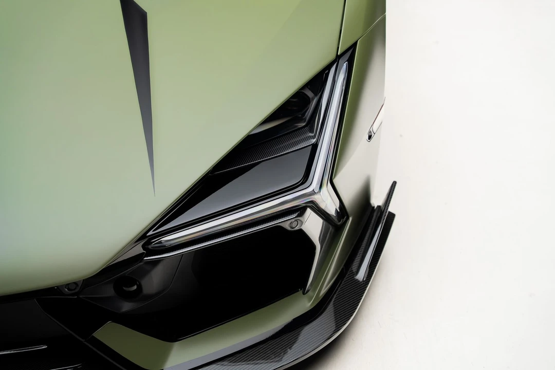 2024 Lamborghini Revuelto - Image 11 of 31
