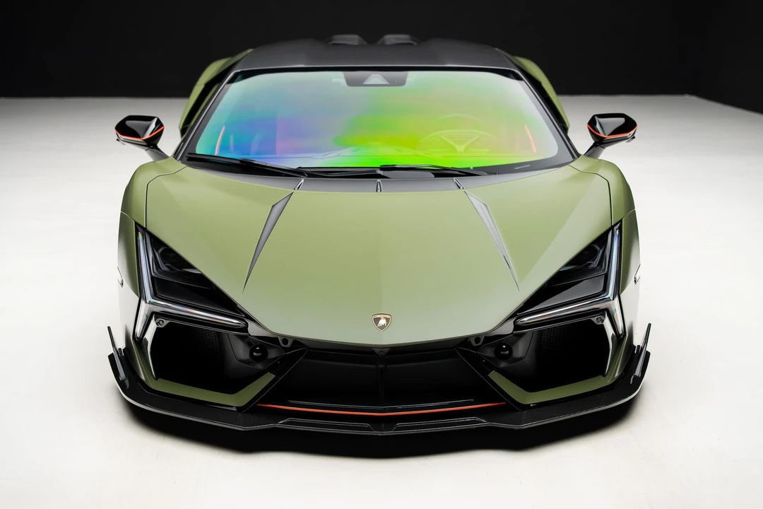 2024 Lamborghini Revuelto - Image 6 of 31