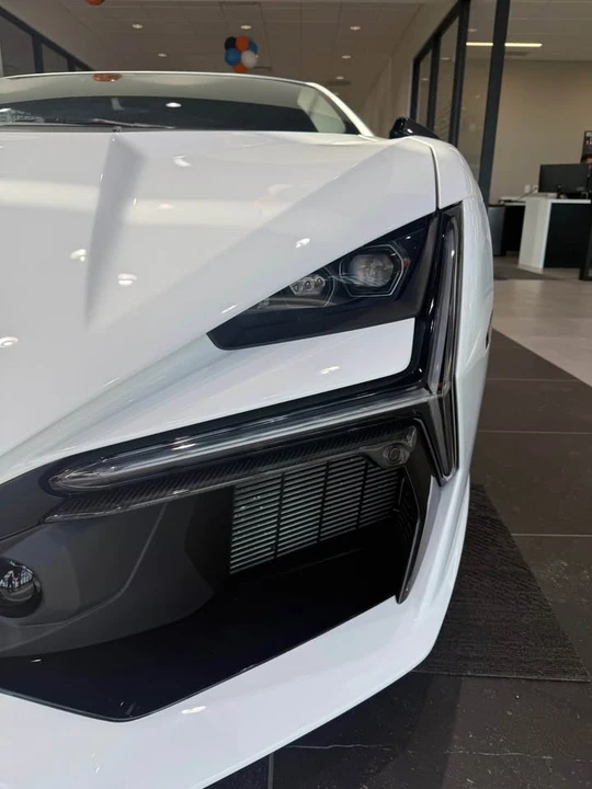 2024 Lamborghini Revuelto - Image 2 of 8