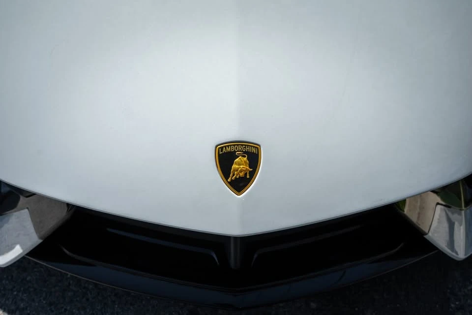 2024 Lamborghini Revuelto - Image 16 of 16