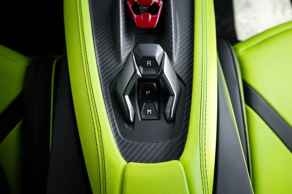 2024 Lamborghini Revuelto - Image 10 of 16