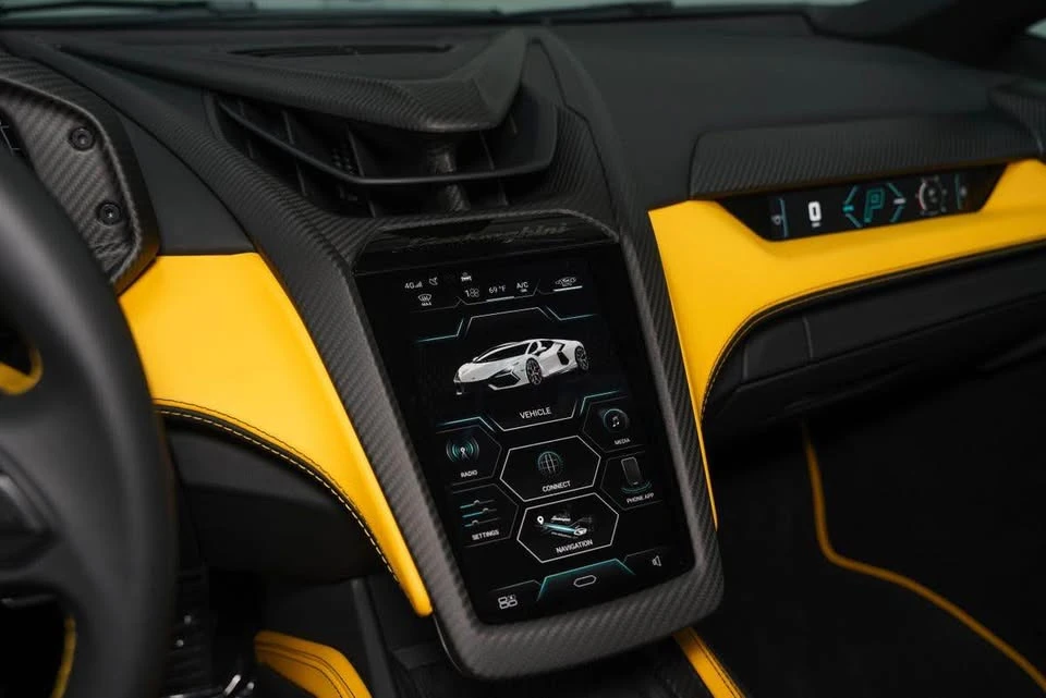 2024 Lamborghini Revuelto - Image 6 of 10