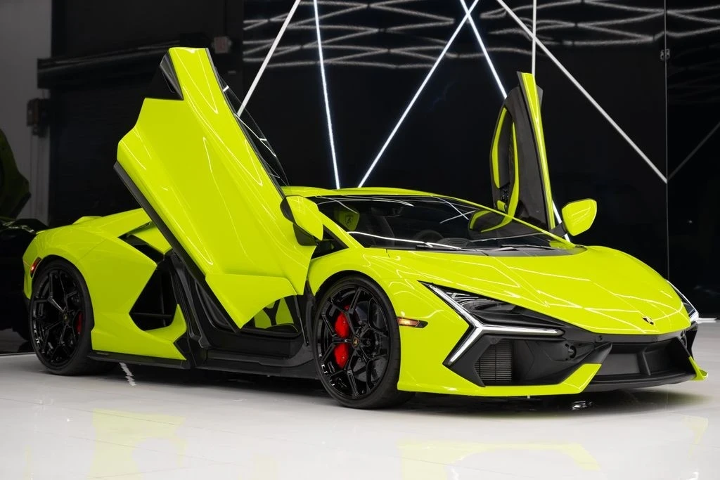 2024 Lamborghini Revuelto - Image 8 of 21