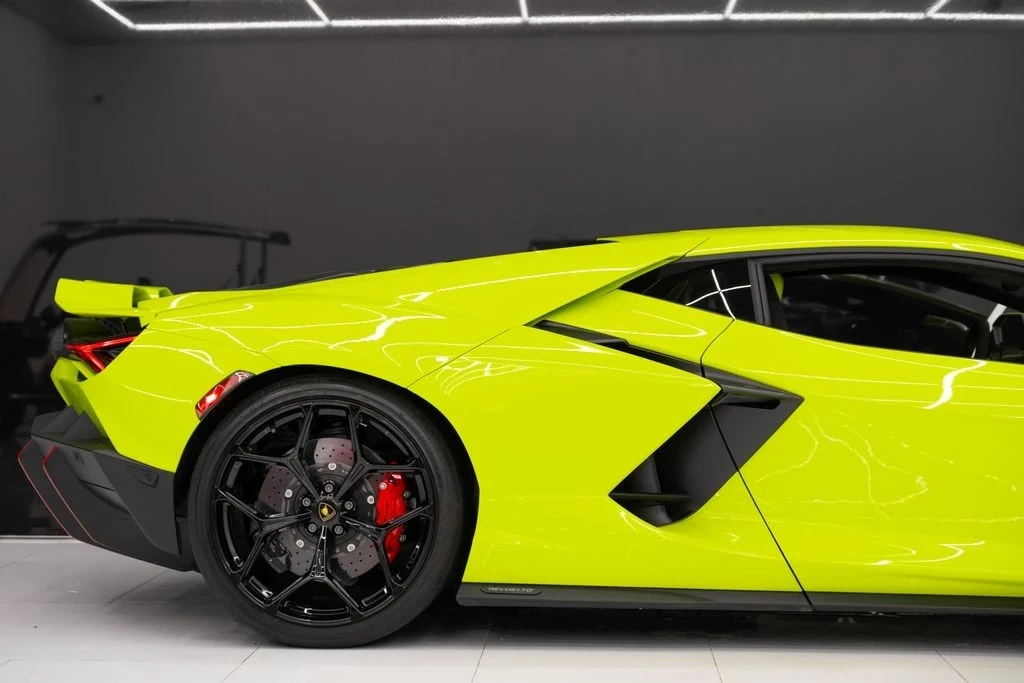 2024 Lamborghini Revuelto - Image 11 of 21