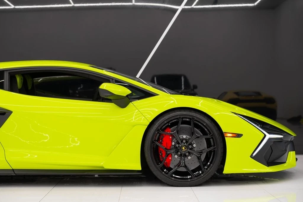 2024 Lamborghini Revuelto - Image 12 of 21