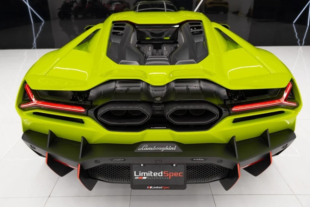 2024 Lamborghini Revuelto - Image 17 of 21
