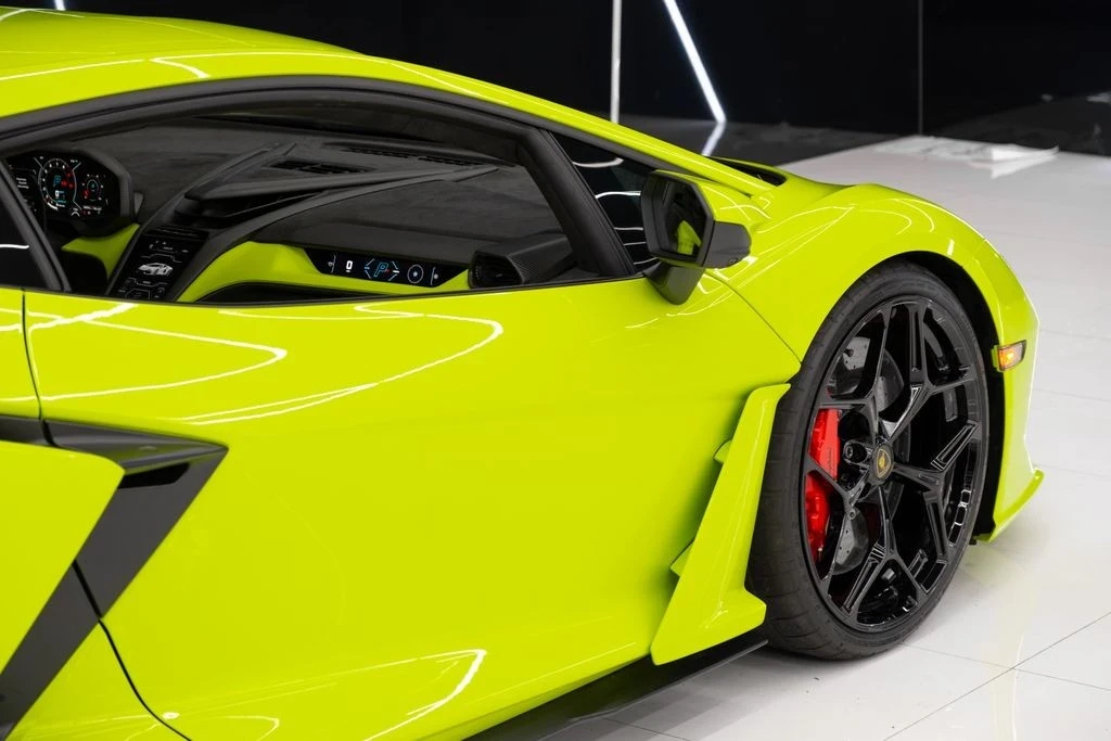 2024 Lamborghini Revuelto - Image 13 of 21