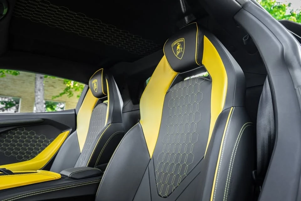 2024 Lamborghini Revuelto - Image 20 of 20