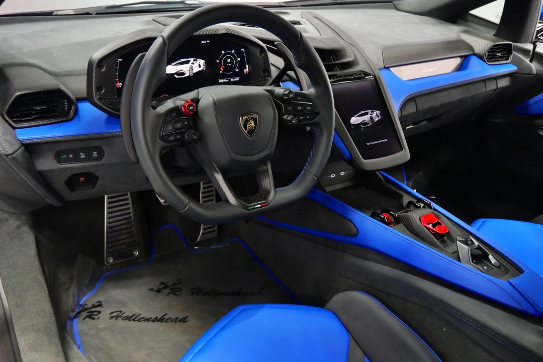 2024 Lamborghini Revuelto - Image 13 of 21