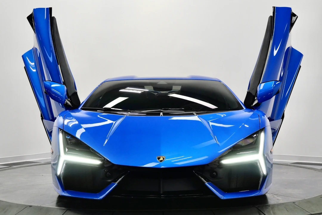 2024 Lamborghini Revuelto - Image 4 of 12