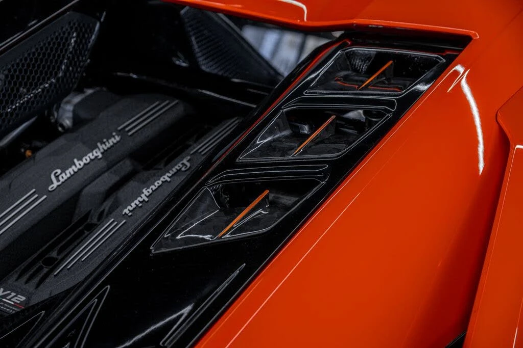 2024 Lamborghini Revuelto - Image 25 of 31