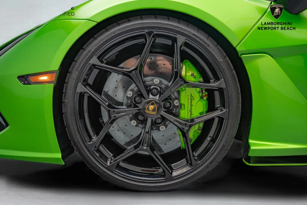 2024 Lamborghini Revuelto - Image 24 of 27