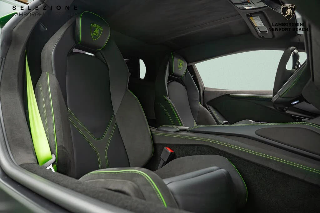 2024 Lamborghini Revuelto - Image 10 of 27