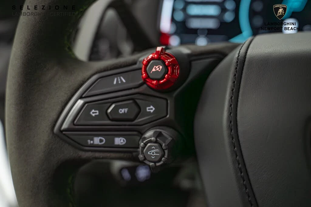 2024 Lamborghini Revuelto - Image 13 of 27