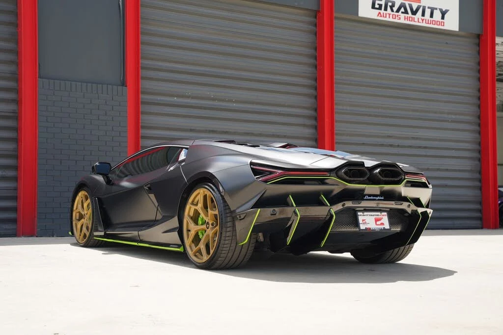 2024 Lamborghini Revuelto - Image 31 of 31
