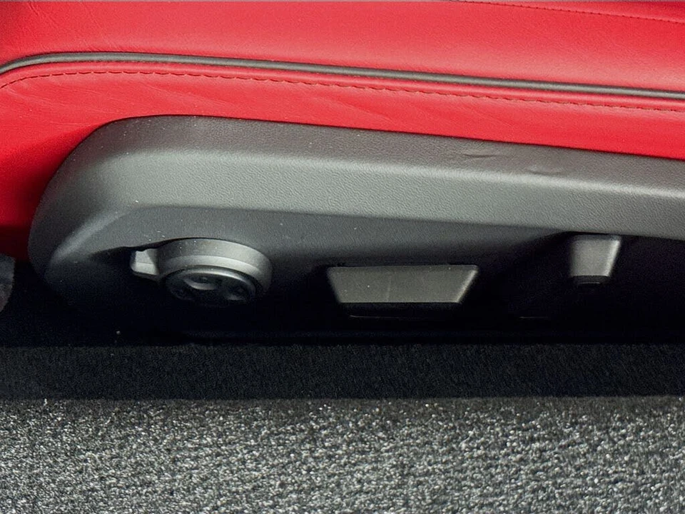 2024 Lamborghini Revuelto - Image 21 of 31