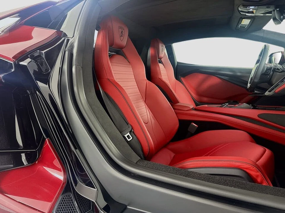 2024 Lamborghini Revuelto - Image 27 of 31