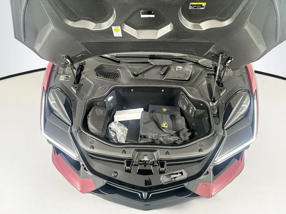 2024 Lamborghini Revuelto - Image 26 of 31
