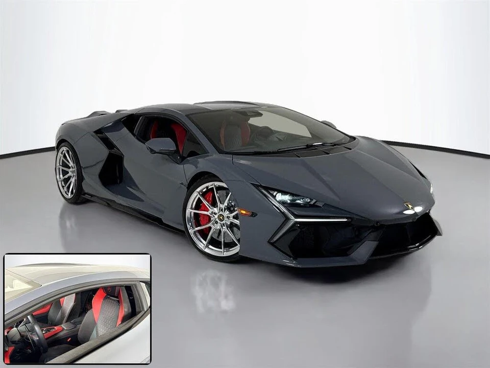 2024 Lamborghini Revuelto - Image 2 of 6