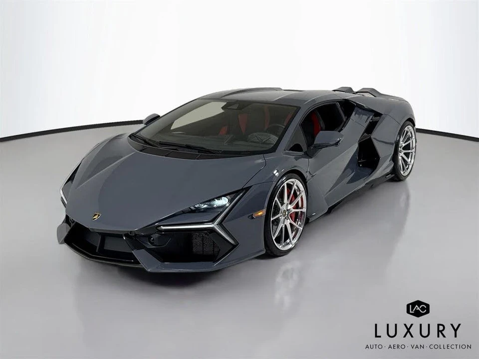 2024 Lamborghini Revuelto - Image 4 of 6