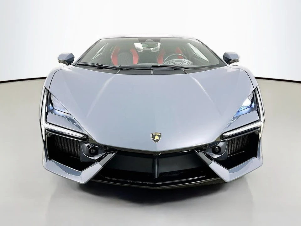 2024 Lamborghini Revuelto - Image 2 of 31