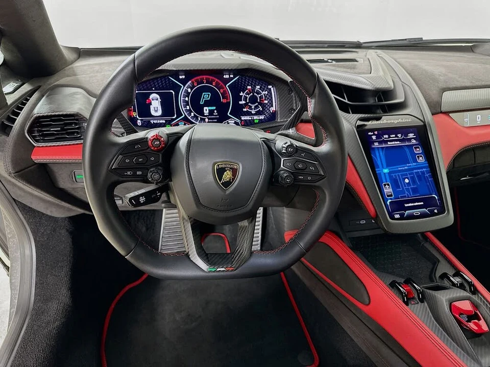 2024 Lamborghini Revuelto - Image 15 of 31