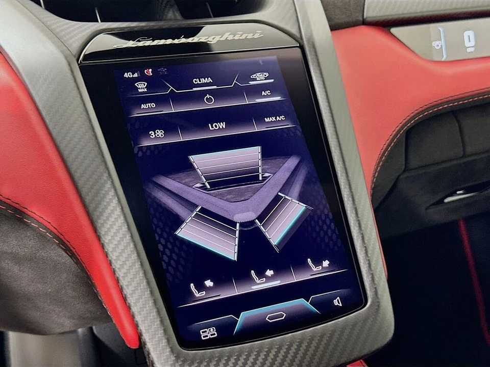 2024 Lamborghini Revuelto - Image 27 of 31