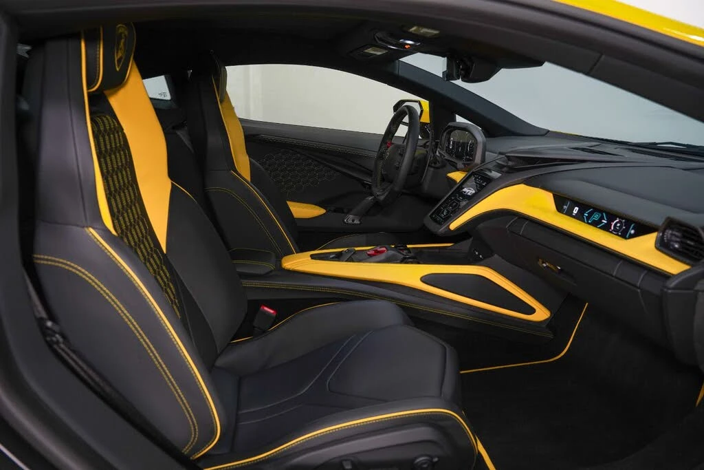 2024 Lamborghini Revuelto - Image 30 of 31