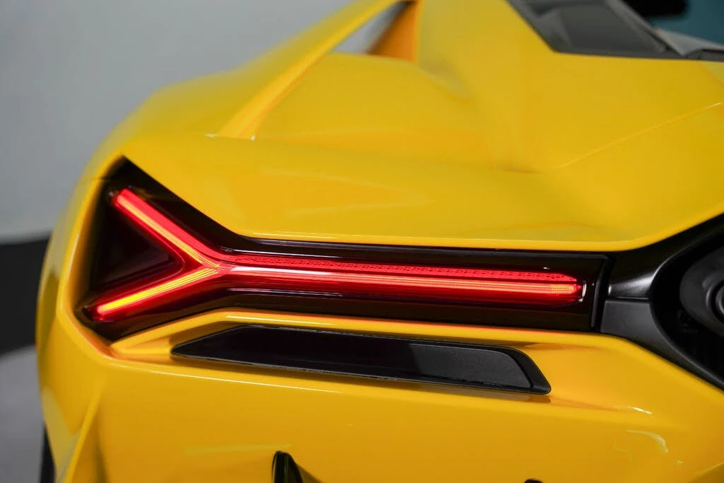 2024 Lamborghini Revuelto - Image 21 of 31