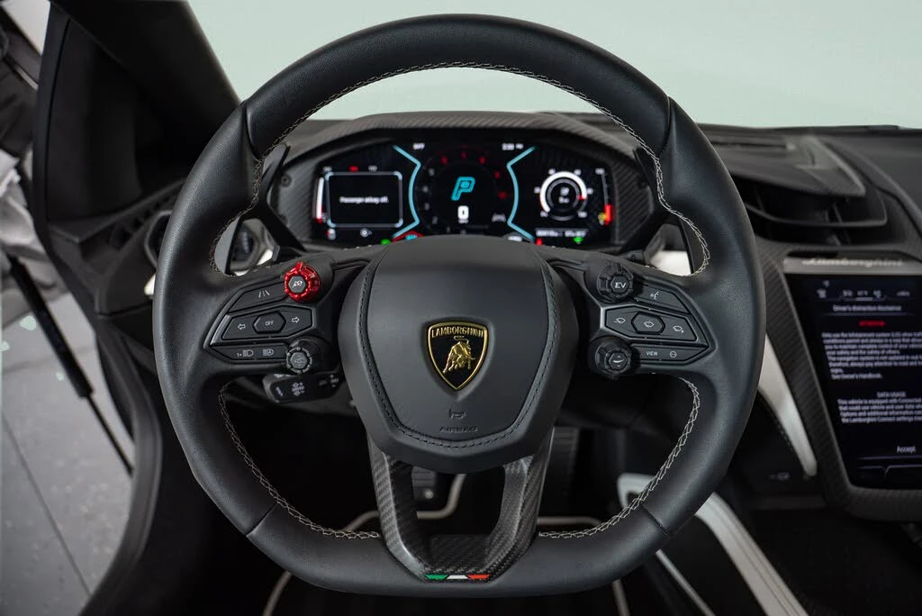2024 Lamborghini Revuelto - Image 11 of 18