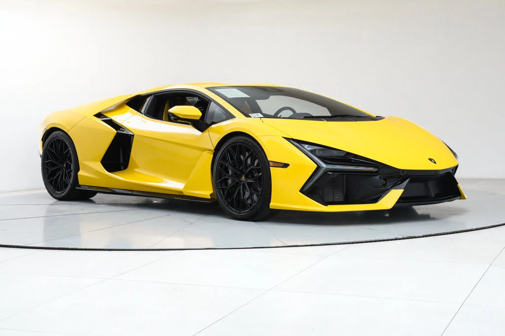 2024 Lamborghini Revuelto - Image 9 of 31