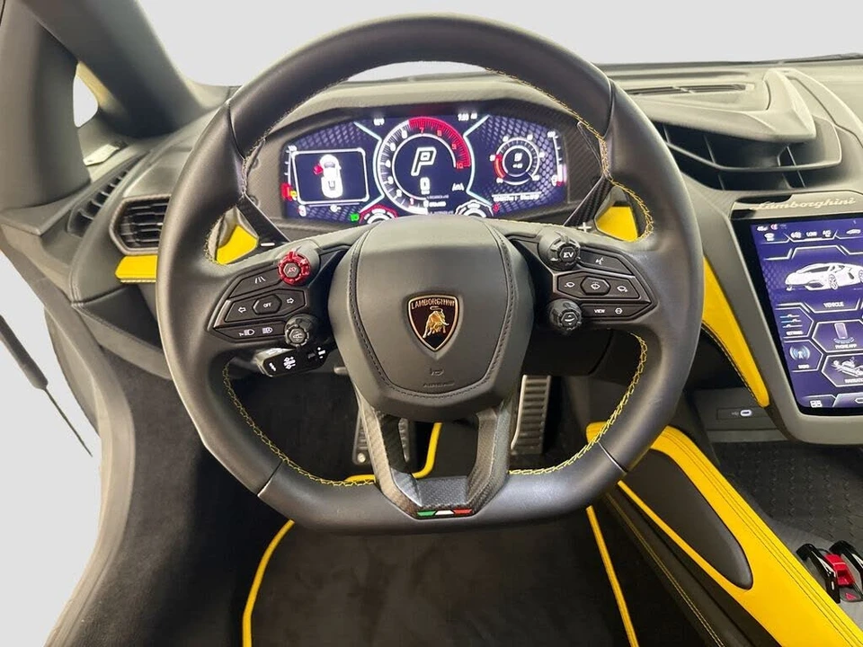 2024 Lamborghini Revuelto - Image 23 of 31