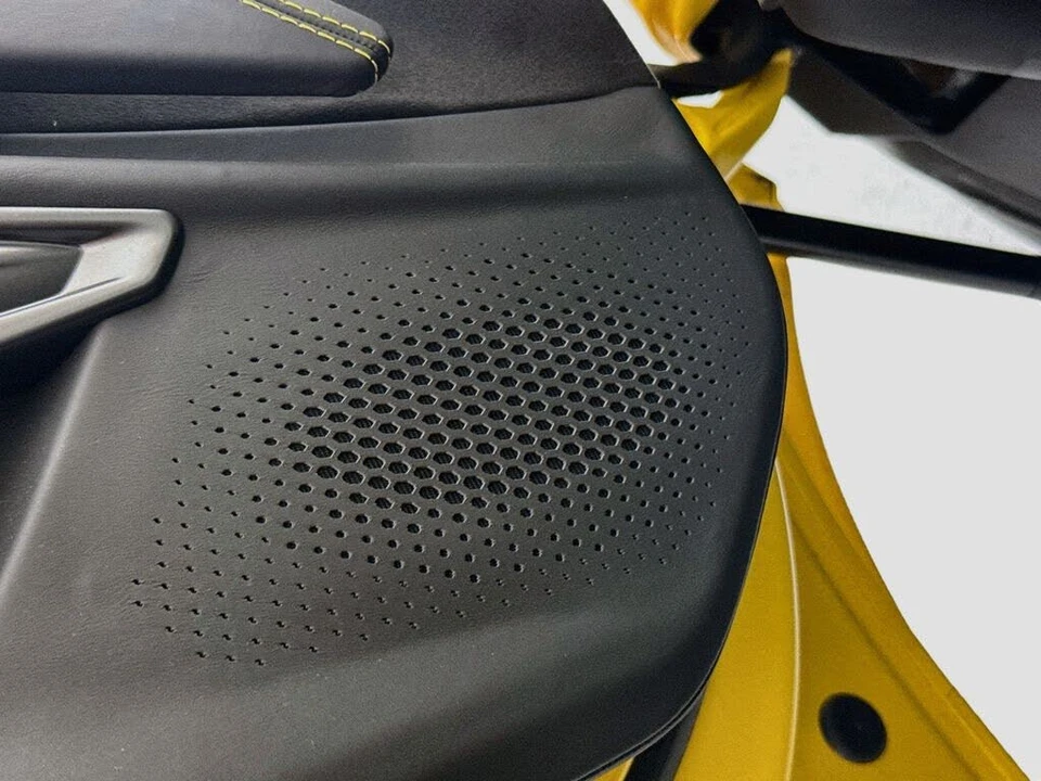 2024 Lamborghini Revuelto - Image 19 of 31