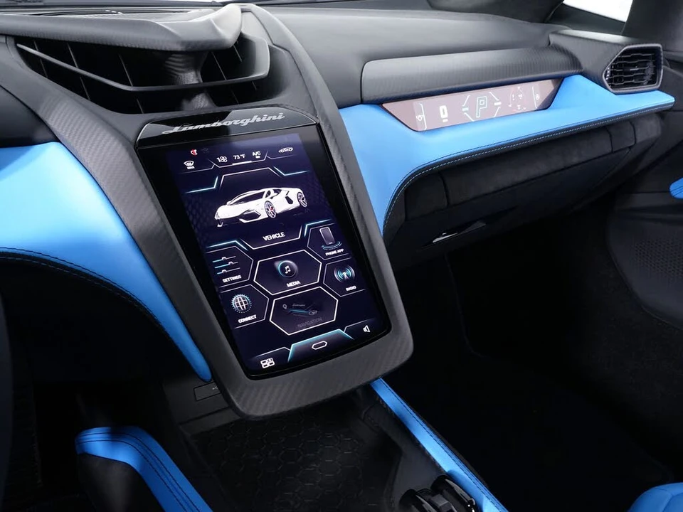 2024 Lamborghini Revuelto - Image 25 of 29