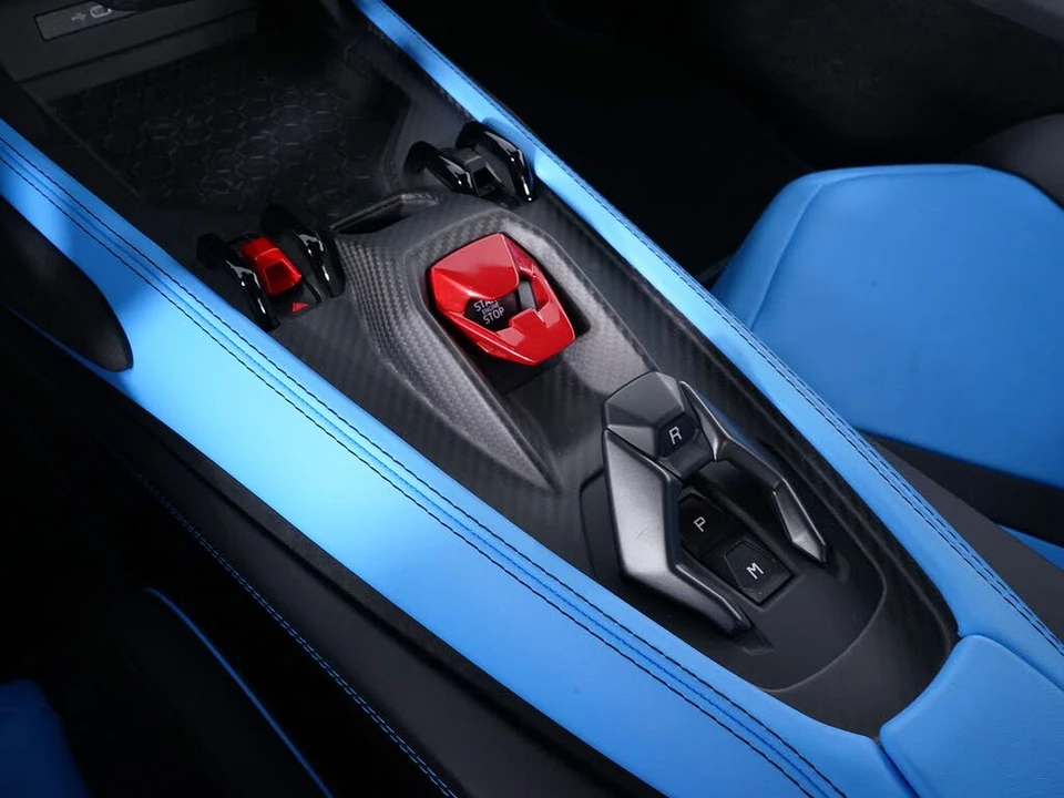 2024 Lamborghini Revuelto - Image 26 of 29