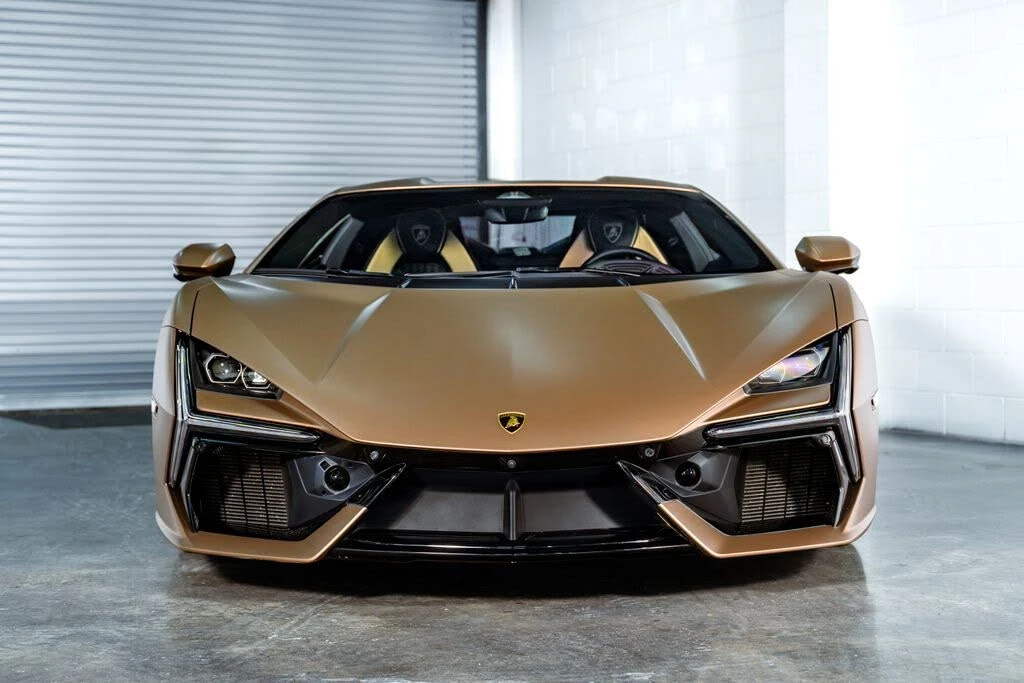 2024 Lamborghini Revuelto - Image 18 of 31