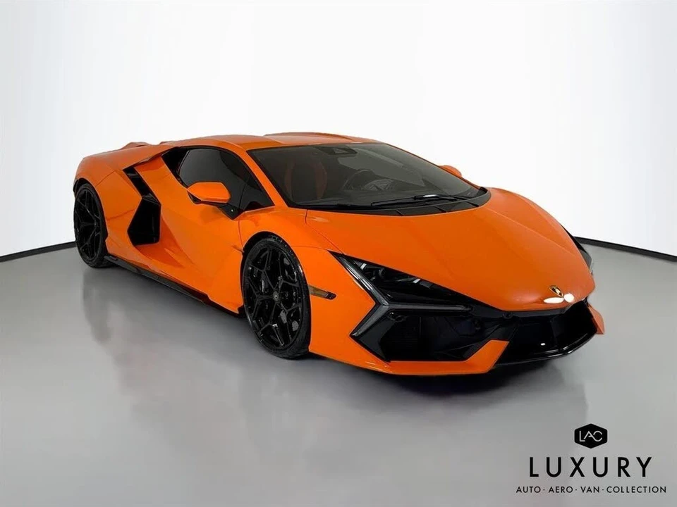 2024 Lamborghini Revuelto - Image 3 of 6