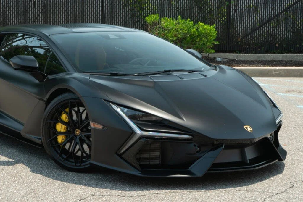 2024 Lamborghini Revuelto - Image 30 of 31