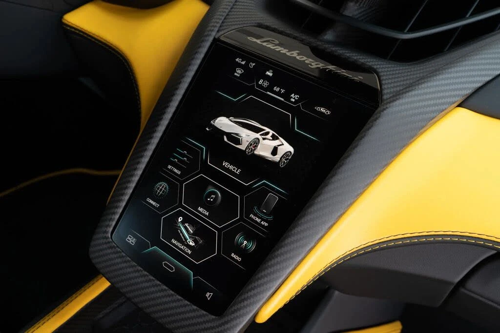 2024 Lamborghini Revuelto - Image 21 of 31