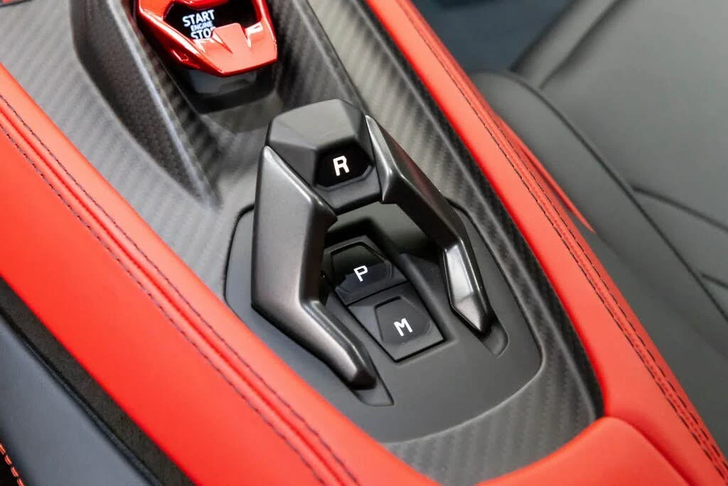 2024 Lamborghini Revuelto - Image 17 of 31