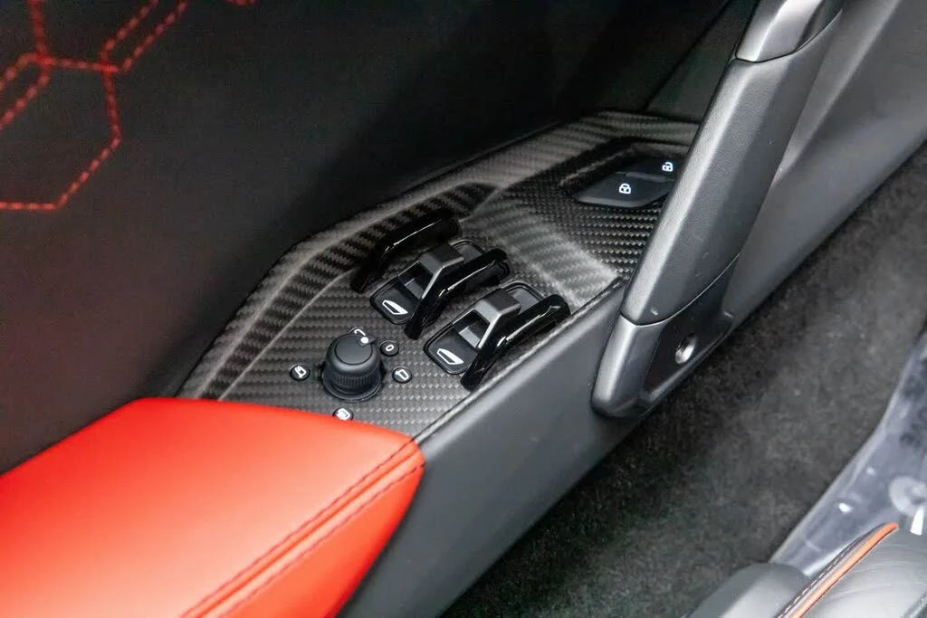 2024 Lamborghini Revuelto - Image 31 of 31
