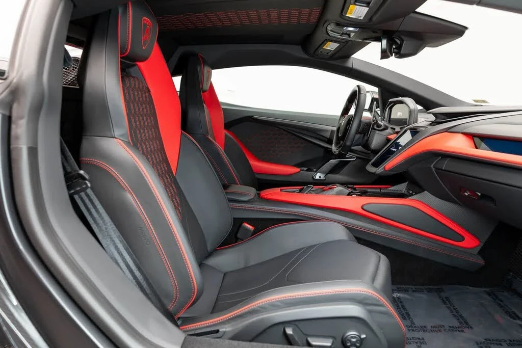2024 Lamborghini Revuelto - Image 14 of 31