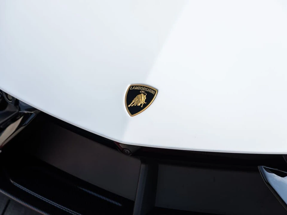 2024 Lamborghini Revuelto - Image 20 of 31