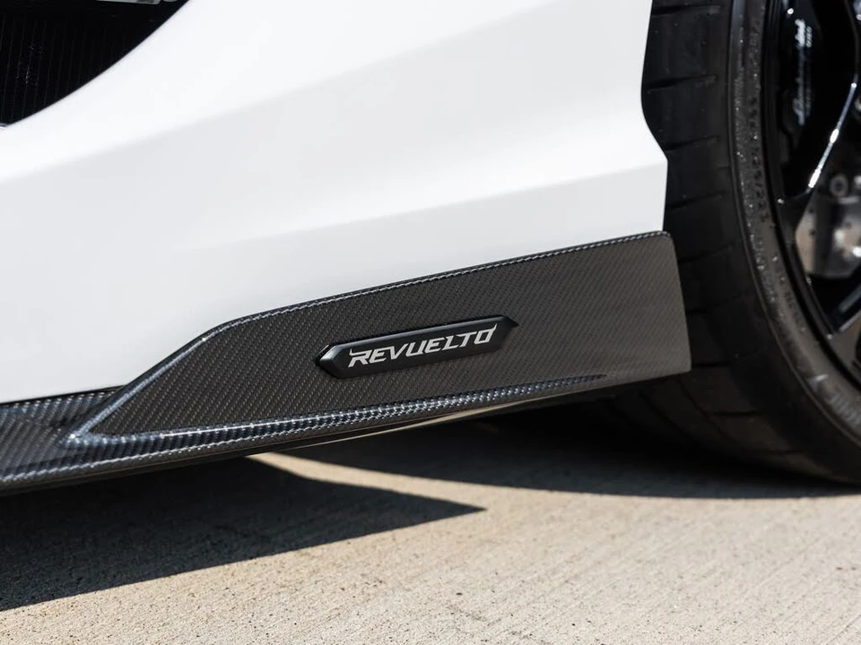 2024 Lamborghini Revuelto - Image 23 of 31