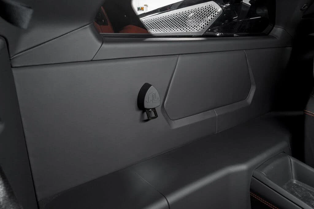 2024 Lamborghini Revuelto - Image 30 of 31