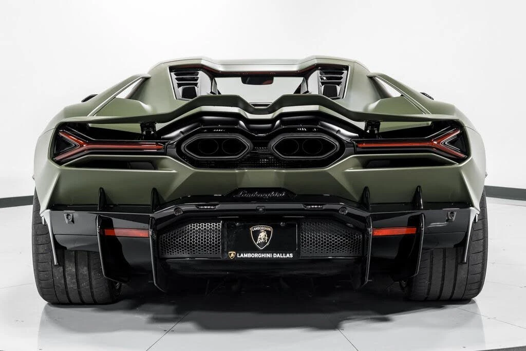 2024 Lamborghini Revuelto - Image 4 of 31