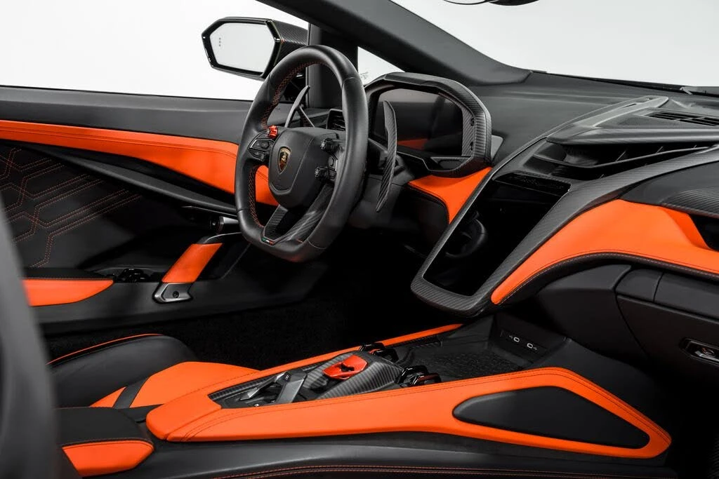 2024 Lamborghini Revuelto - Image 31 of 31